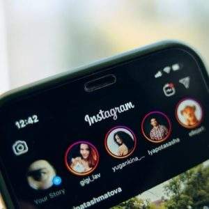 Mon freelance web : Community manager instagram 10 messages uniques pour Instagram